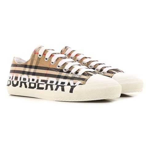 perfecto burberry femme|burberry shoes for women.